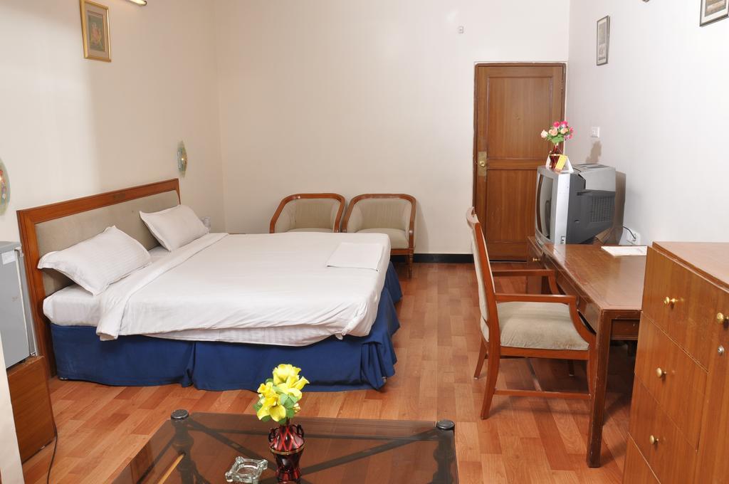 Hotel Sitara Residency Hyderabad Phòng bức ảnh