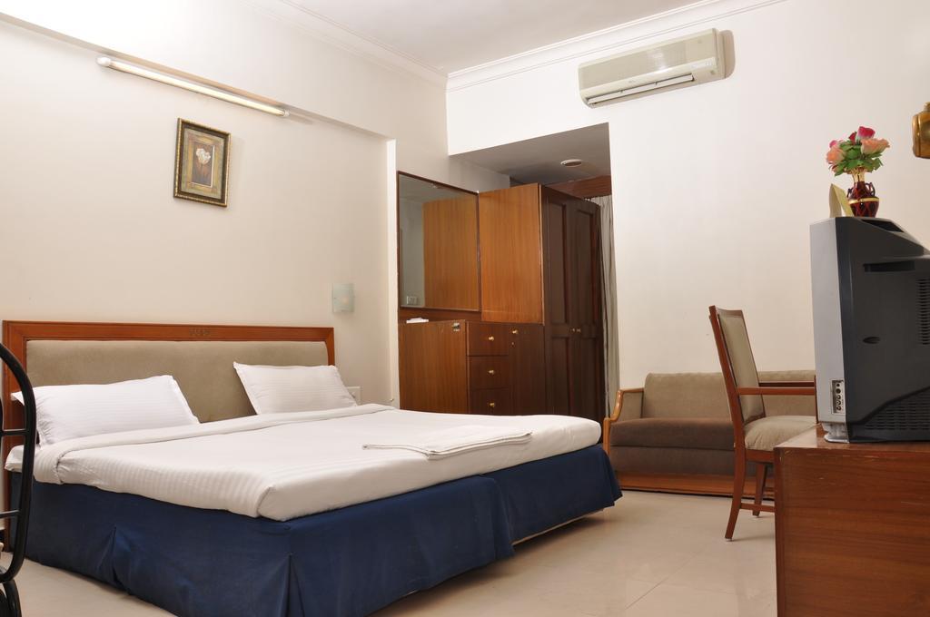 Hotel Sitara Residency Hyderabad Phòng bức ảnh