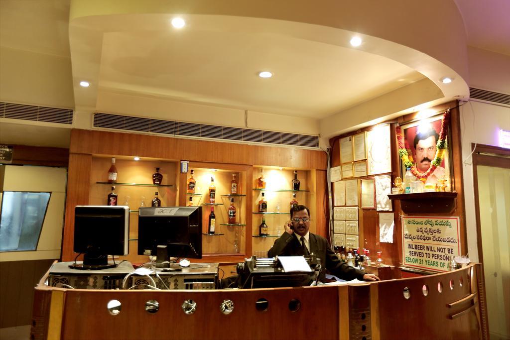 Hotel Sitara Residency Hyderabad Ngoại thất bức ảnh